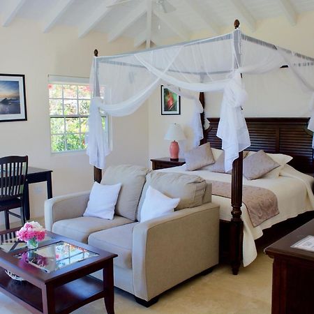 English Harbour Gunpowder House & Suites מראה חיצוני תמונה
