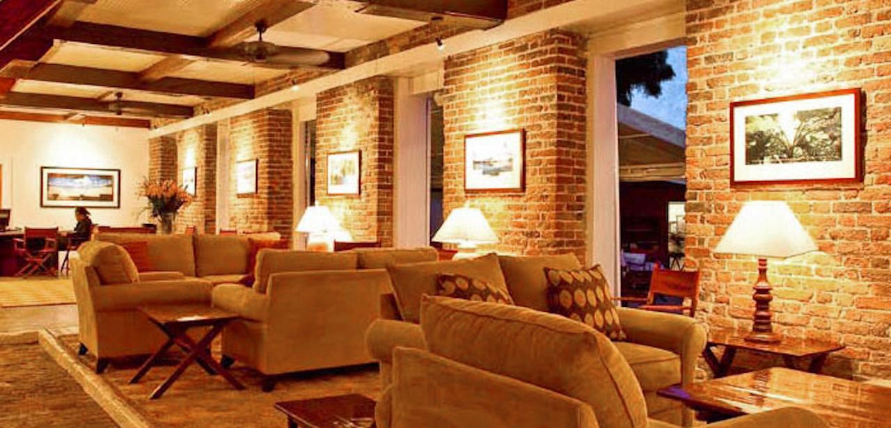 English Harbour Gunpowder House & Suites מראה חיצוני תמונה
