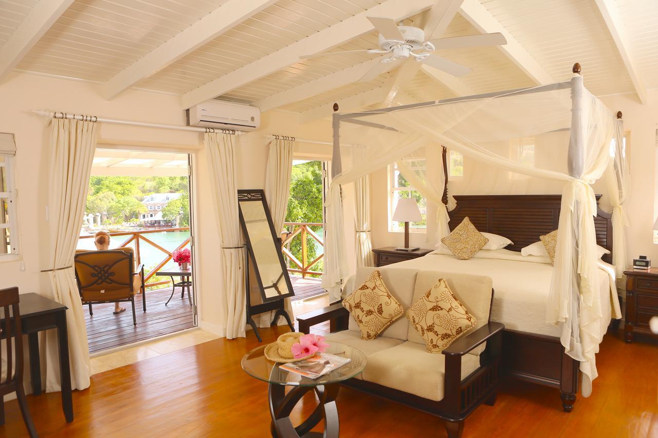 English Harbour Gunpowder House & Suites מראה חיצוני תמונה